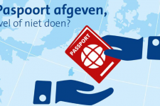 Paspoort: wel of niet afgeven op vakantie?